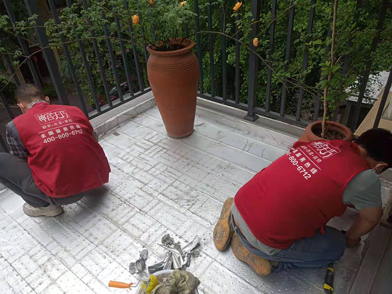 小陽臺(tái)改造花園你見過嗎？1平米陽臺(tái)花園翻新設(shè)計(jì)方案(圖1)