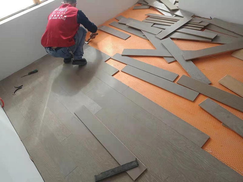 過(guò)道地面裝修地板多少錢？這四種木地板安裝方式您見(jiàn)過(guò)嗎？(圖2)
