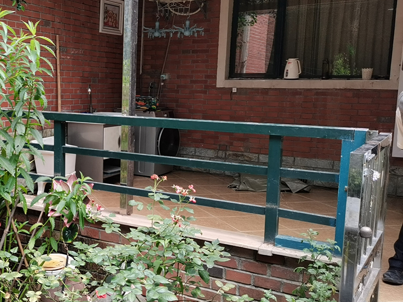 客廳陽臺打通一體裝修真的不好看，還不如好好劃分獨(dú)立區(qū)域(圖3)