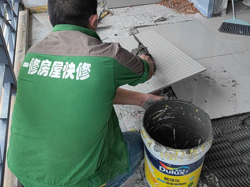 對于廚房裝修，應(yīng)該選擇哪種瓷磚比較好(圖3)
