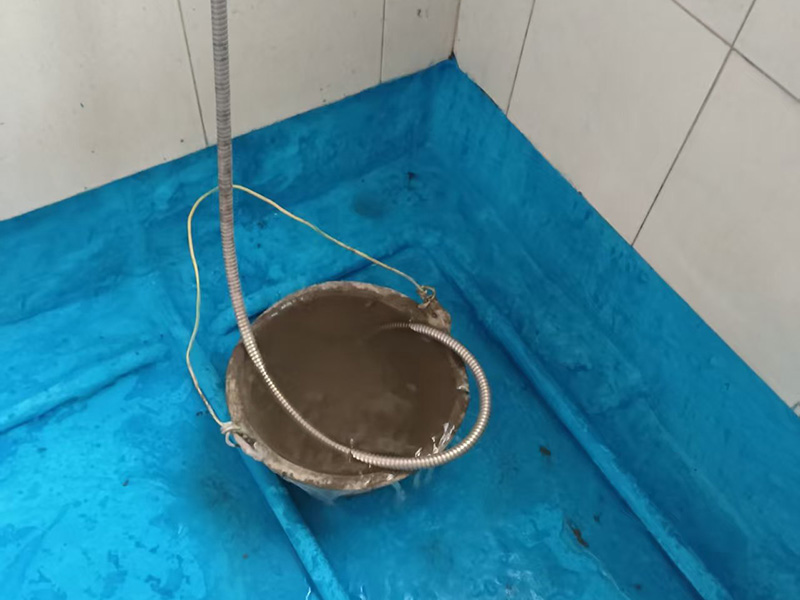 衛(wèi)生間墻角潮濕發(fā)霉？根源分析與3種長(zhǎng)效解決方案(圖3)