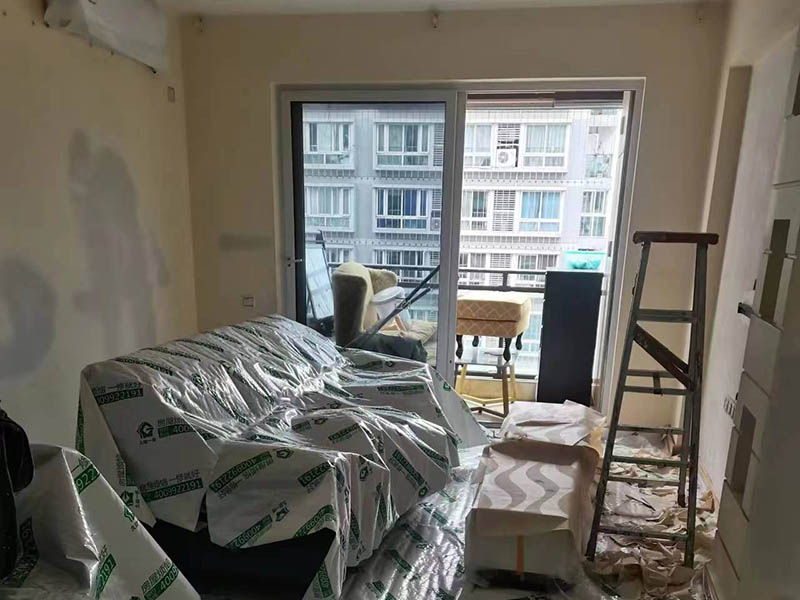 墻面局部刷新攻略：不砸墻也能讓家煥然一新的技巧(圖1)